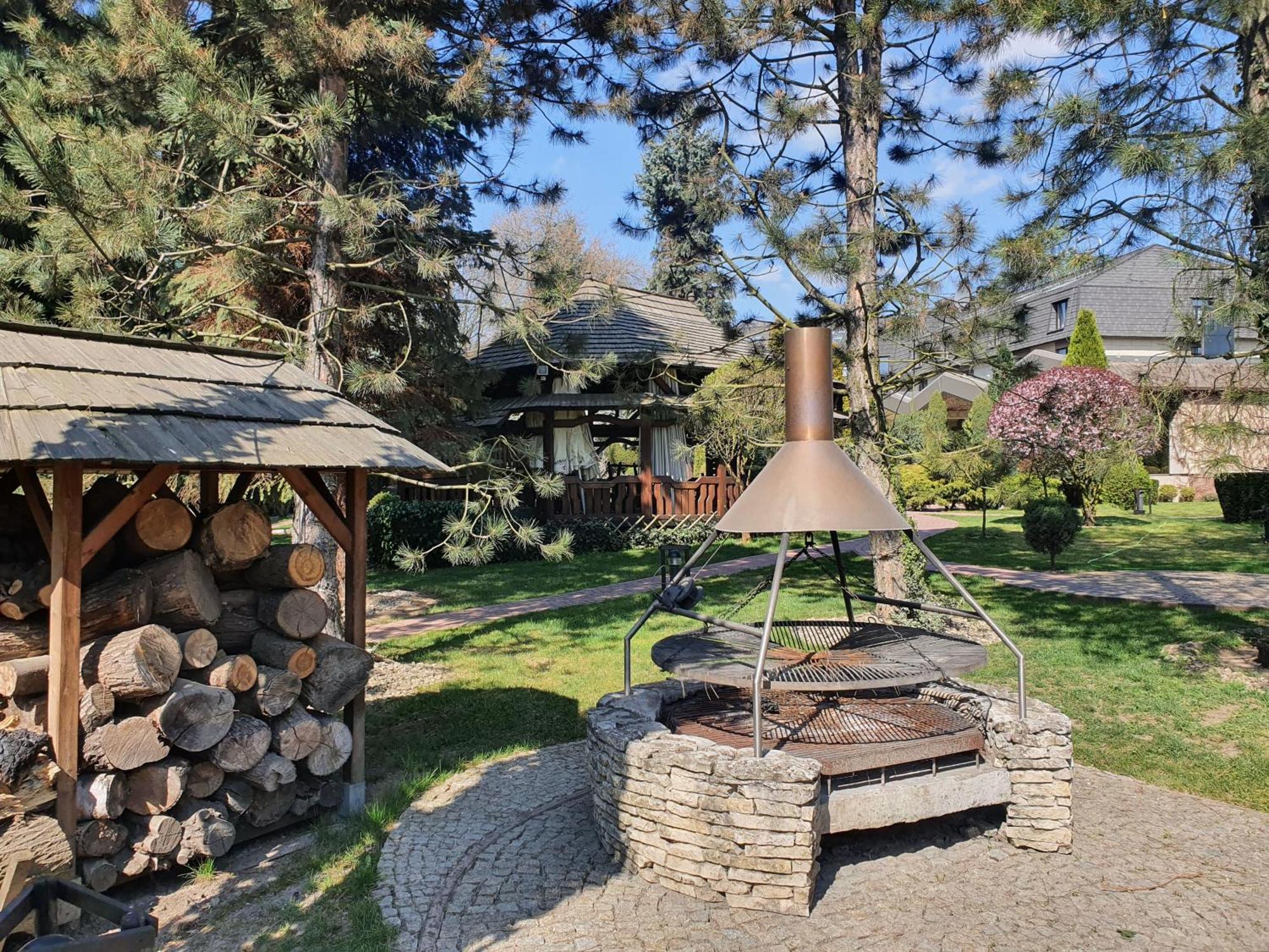 Booking Hotel & Spa — Photos 1